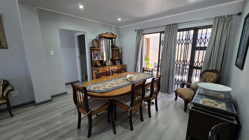 3 Bedroom Property for Sale in Reebok Western Cape